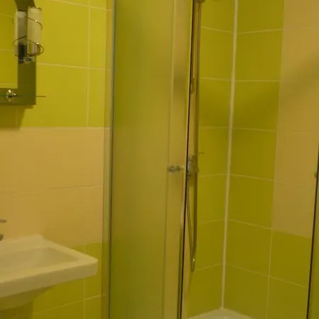 Guest house Rogalo 4*