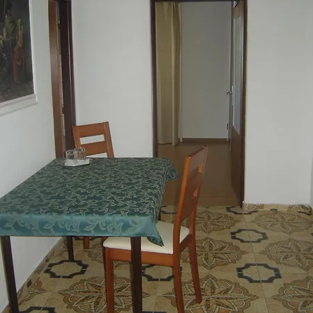 בית הארחה Rogalo