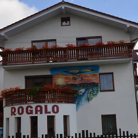 Rogalo 4*