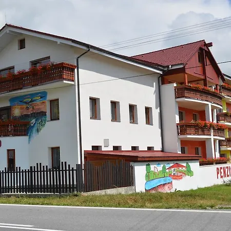 Rogalo Guest house 4*